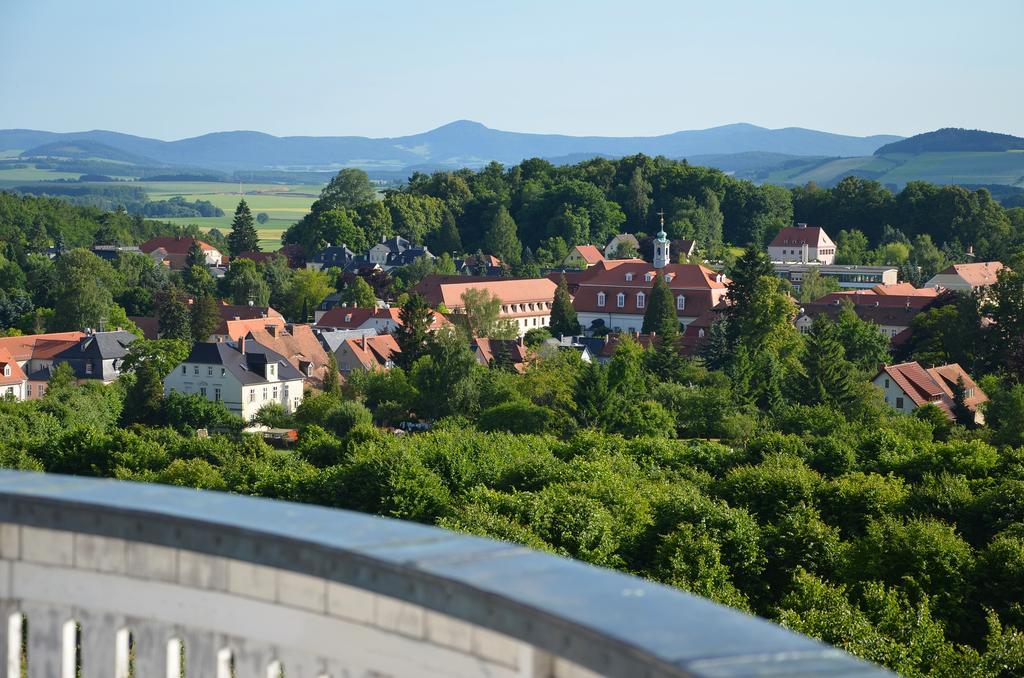 Komenský Gäste- und Tagungshaus Herrnhut Exterior foto