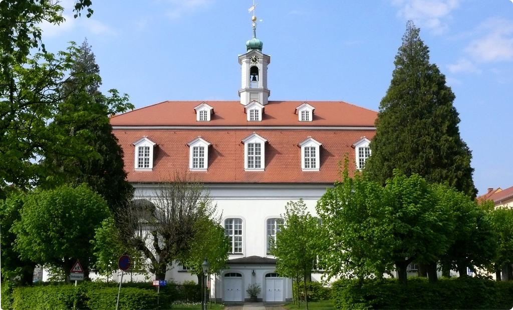 Komenský Gäste- und Tagungshaus Herrnhut Exterior foto